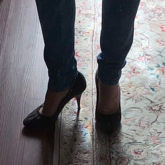 ❤️❤️OMG NWOT STUNNING LOUIS VUITTON HEELS - Picture 2 of 8